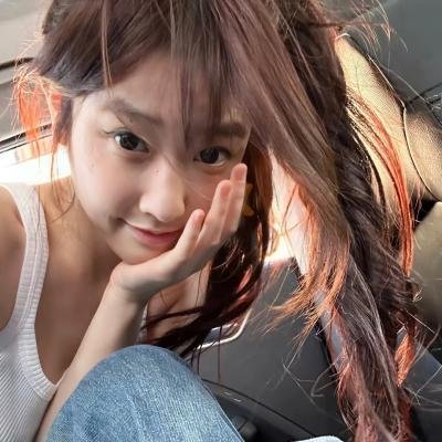 新闻女人