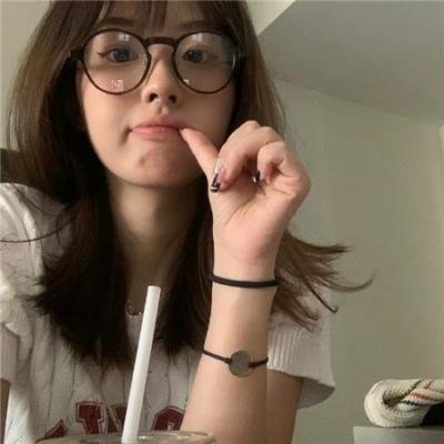 棉花云下的水圈